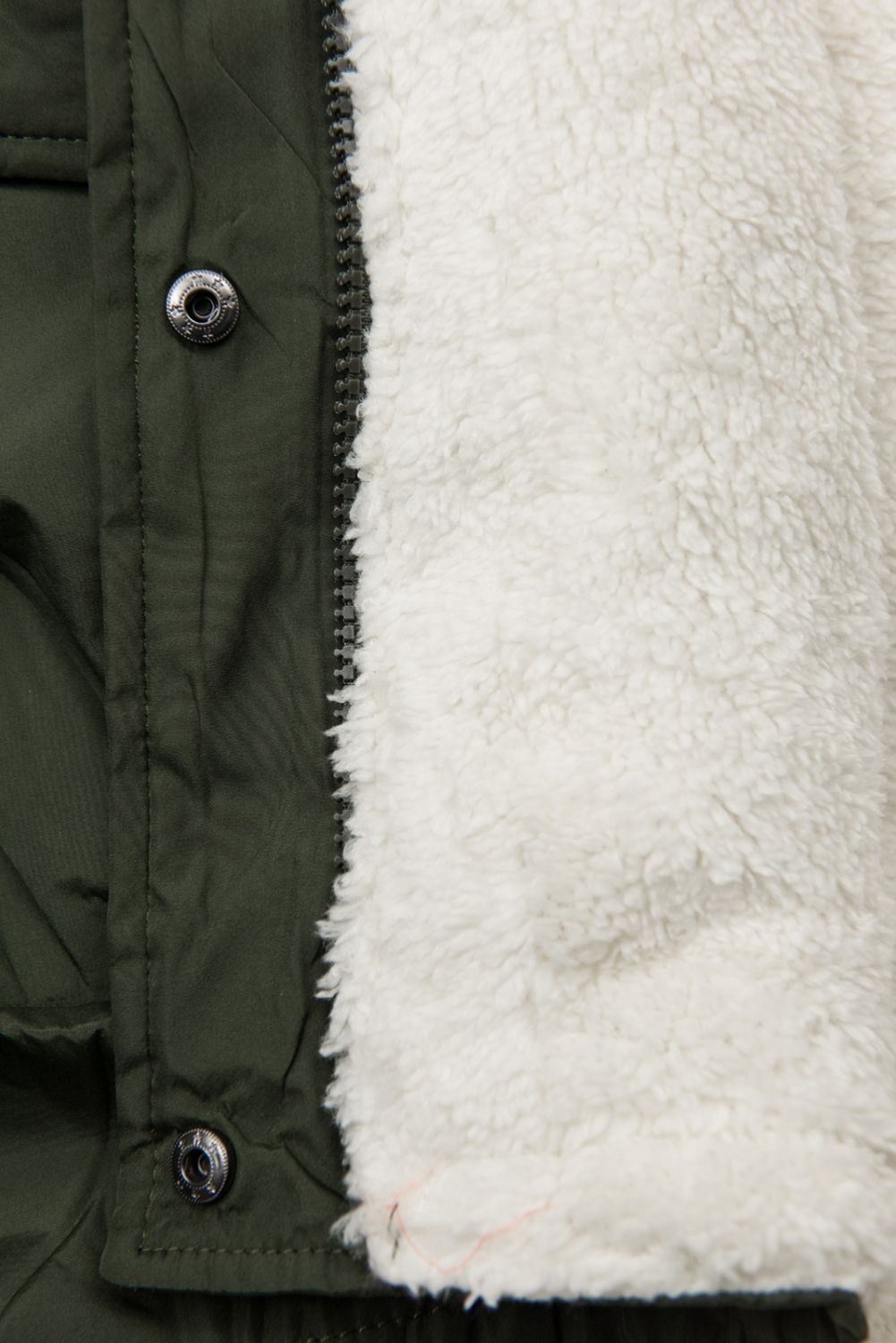 Zimowa parka w kolorze khaki z futerkiem