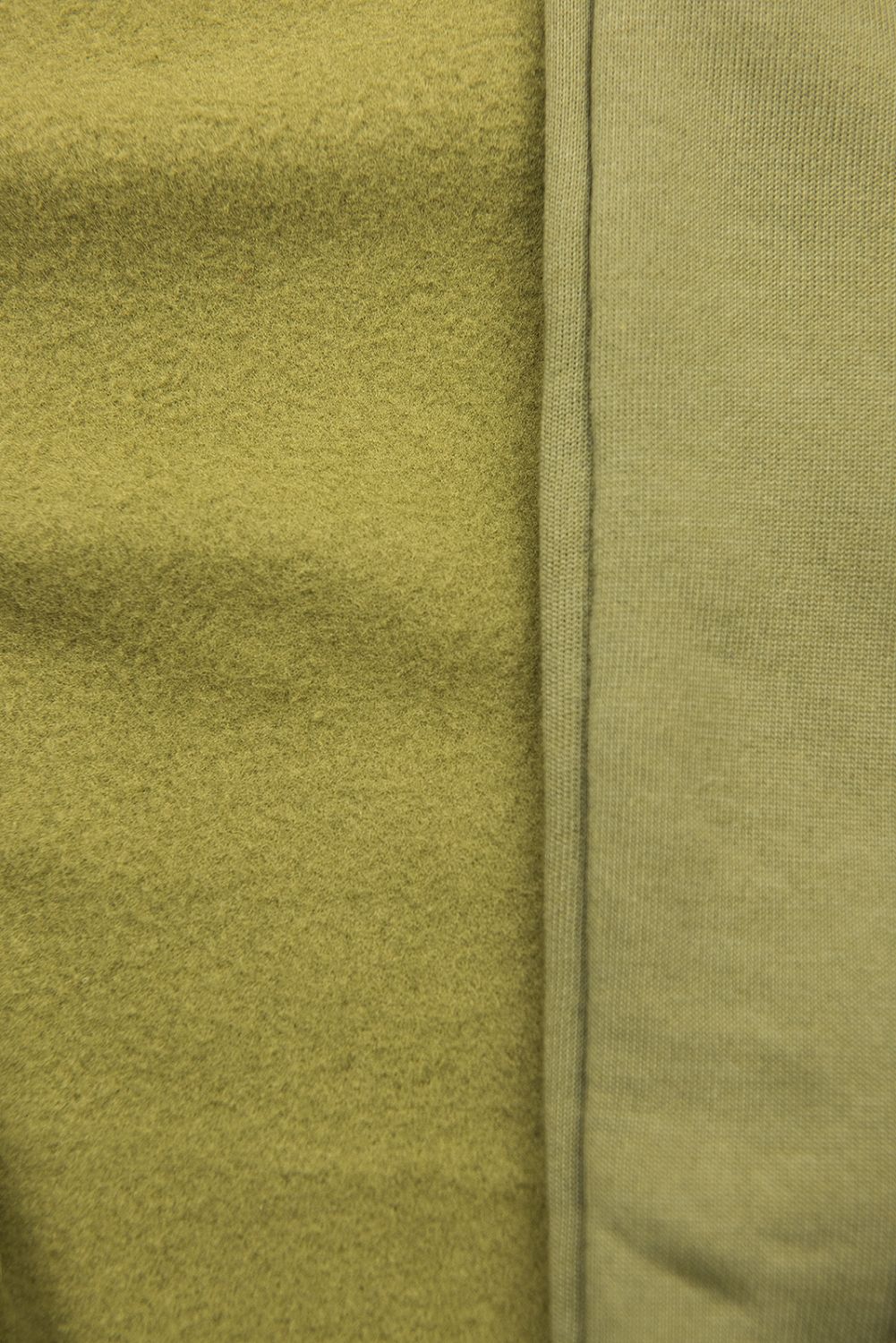 Khaki długa bluza  z zapięciem na zamek