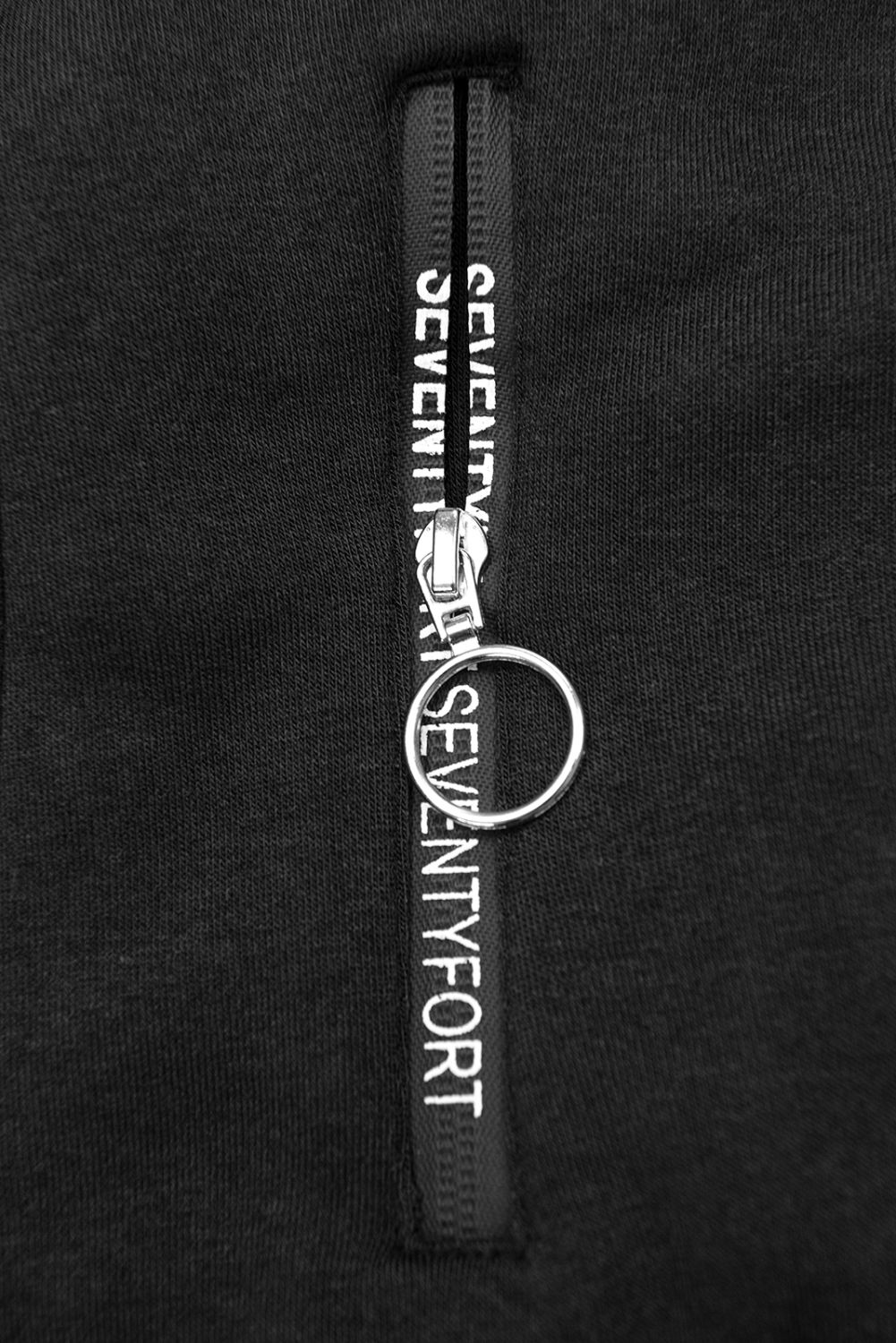 Czarny komplet dresowy na zamek