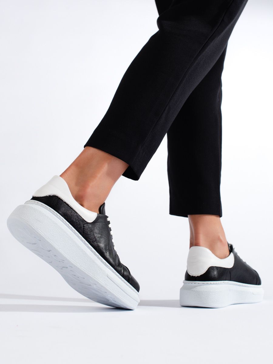 Czarne klasyczne buty sportowe damskie T.Sokolski