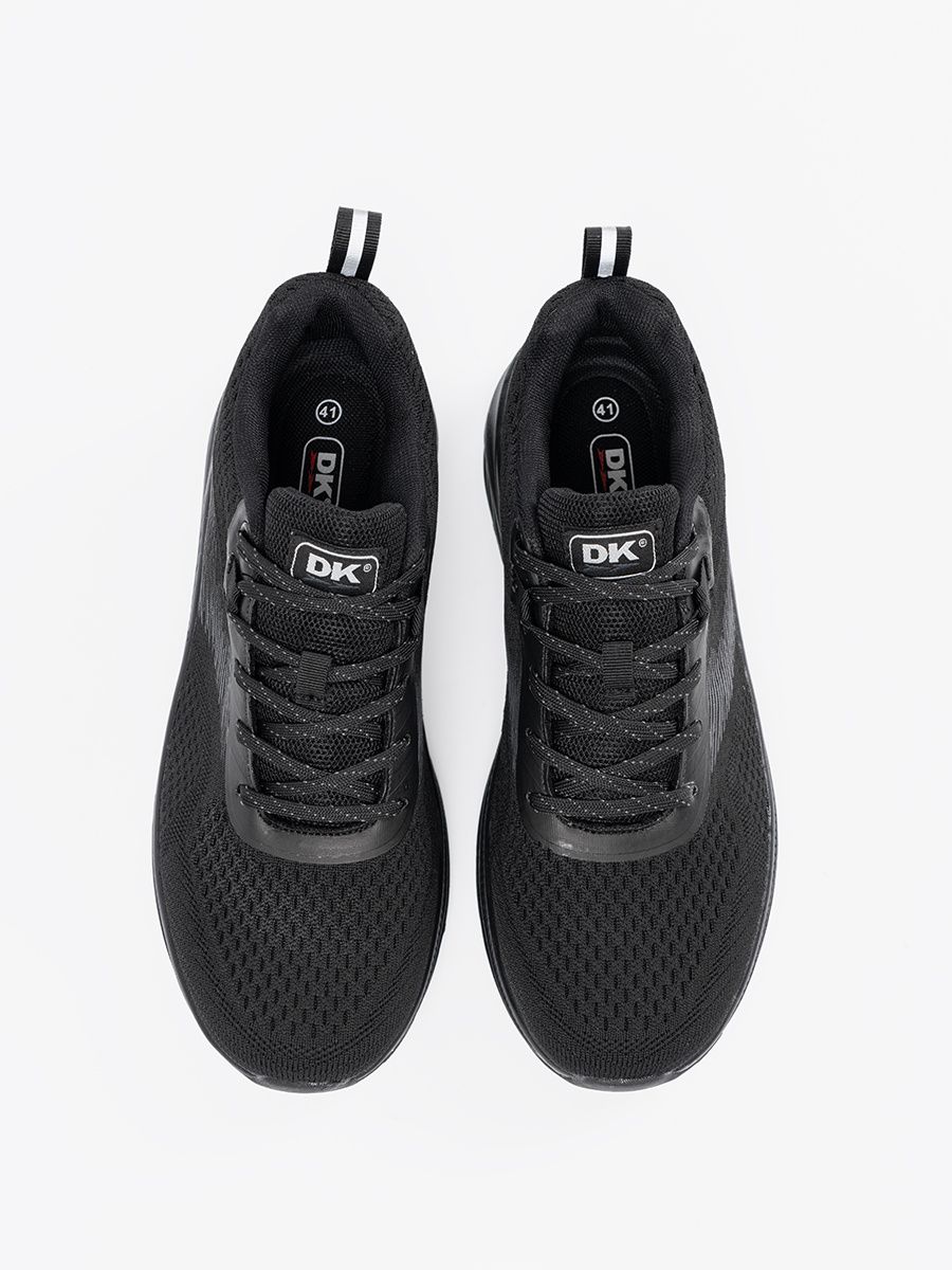 Lekkie czarne buty sportowe