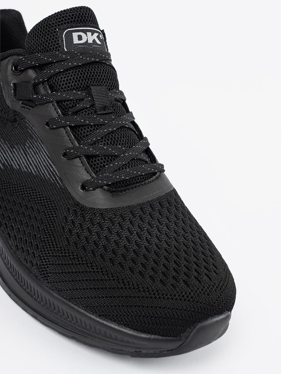 Lekkie czarne buty sportowe