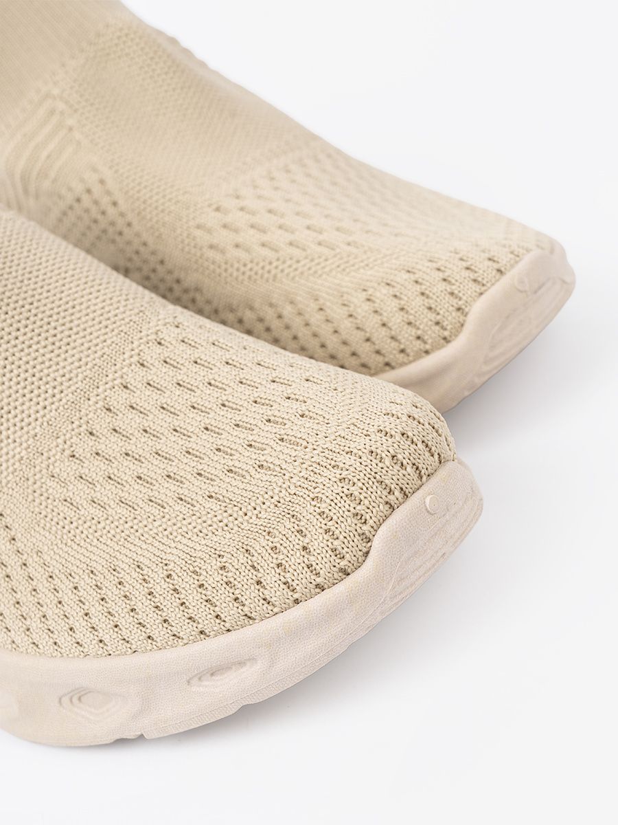 Beżowe sneakersy LIBERO