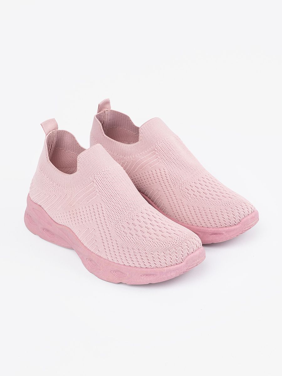 Różowe buty sportowe