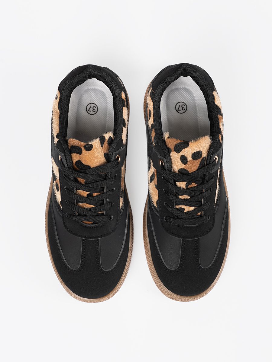 Damskie czarne sneakersy z panterką
