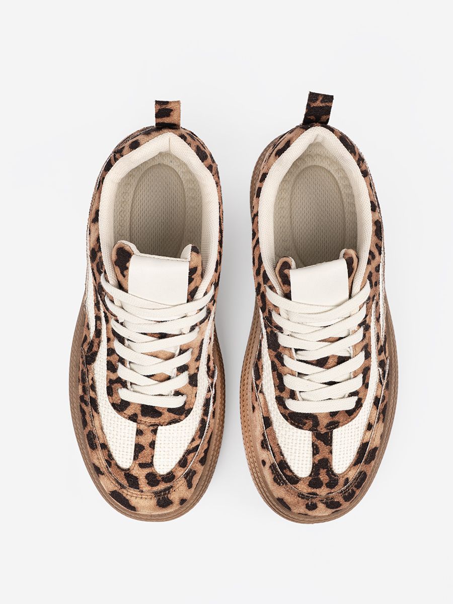Damskie sneakersy w panterkę
