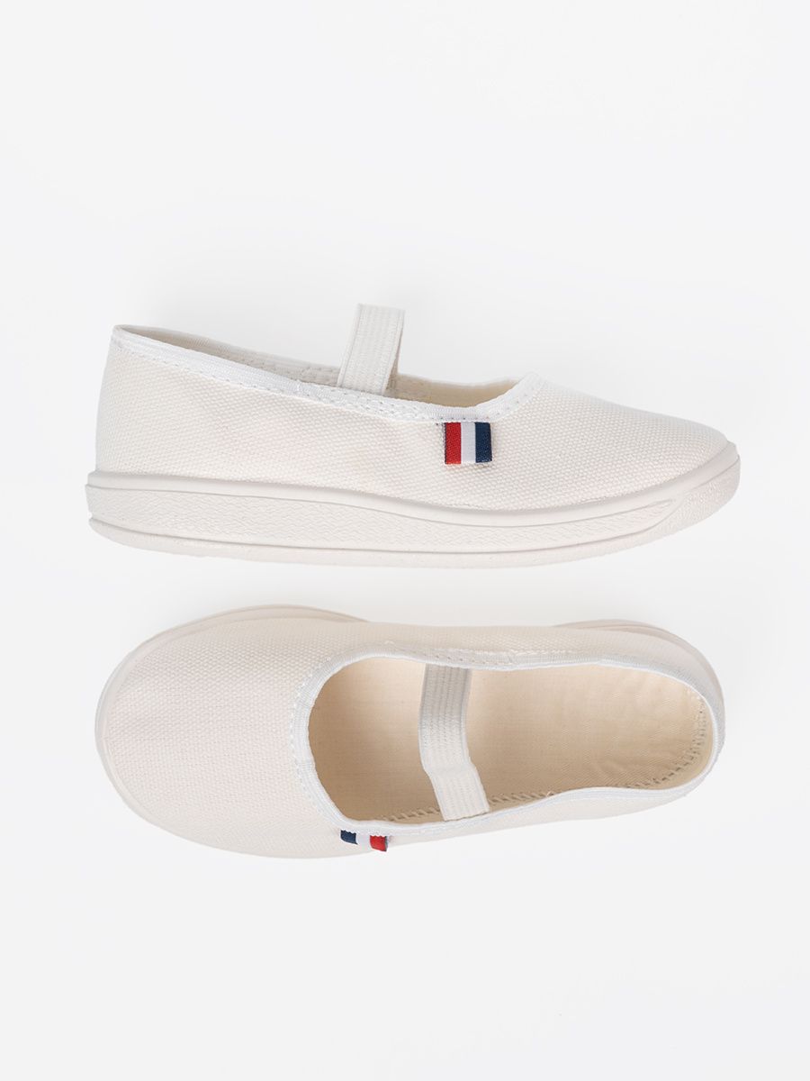 Lekkie białe buty z elastycznym paskiem