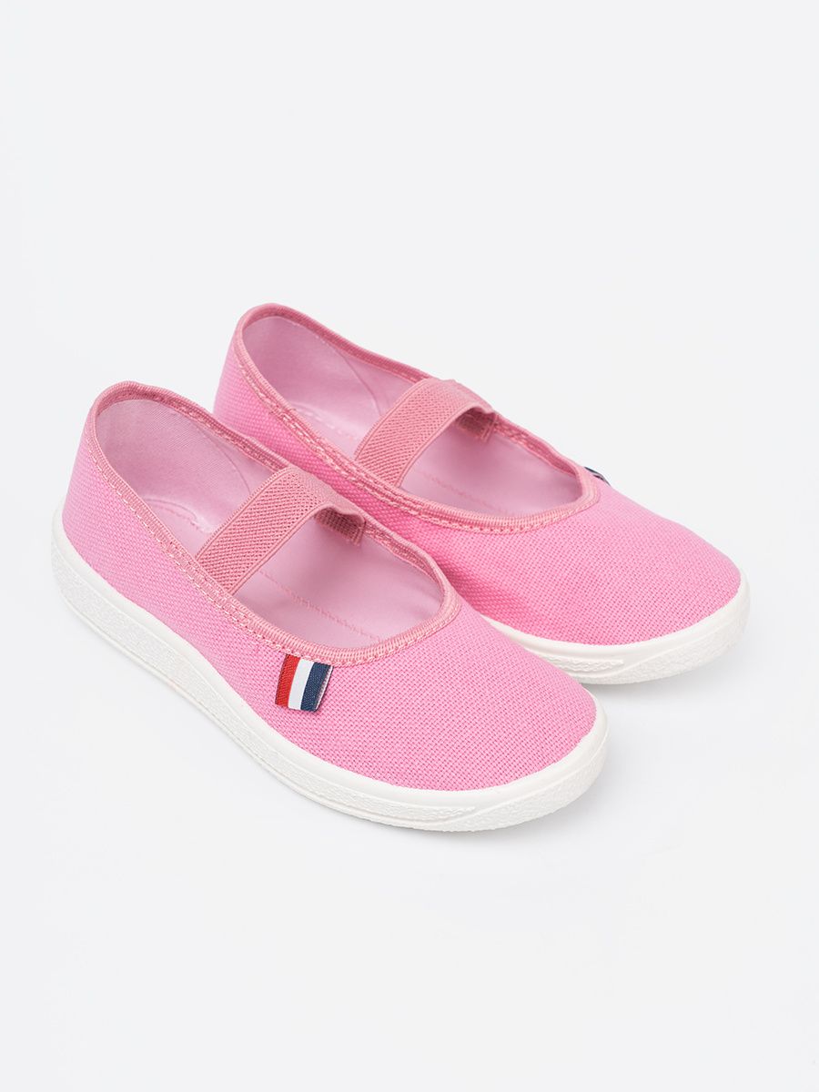 Lekkie różowe buty z elastycznym paskiem