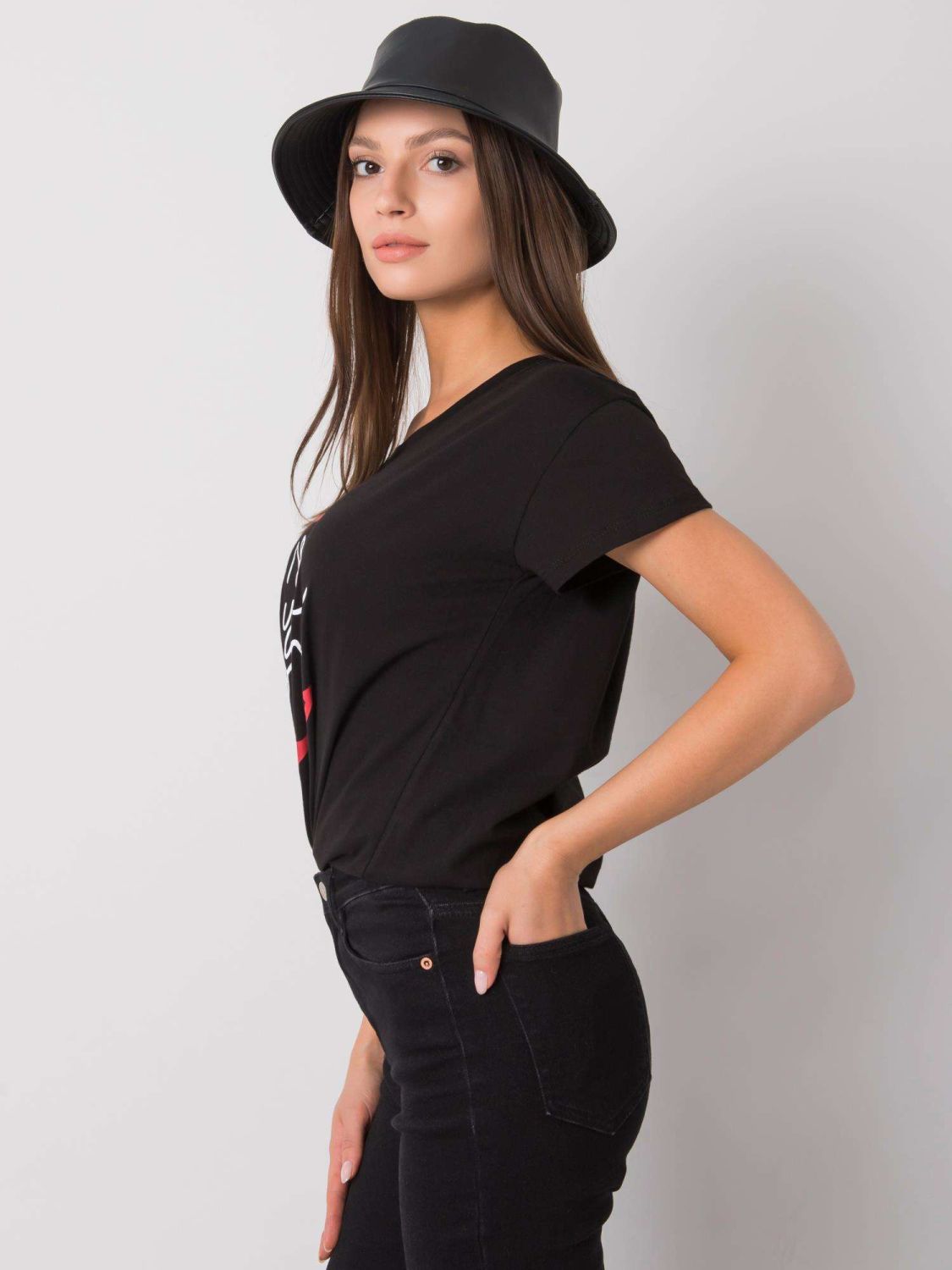 Czarny t-shirt z napisem