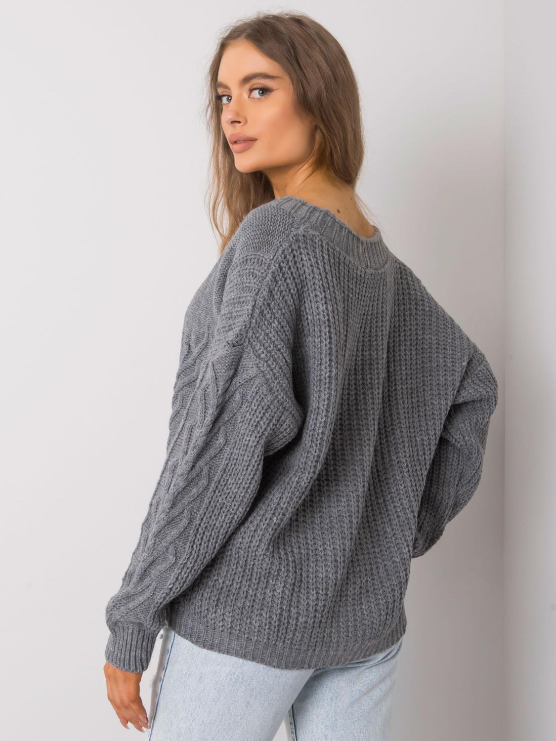 Grafitowy oversize sweter OCH BELLA