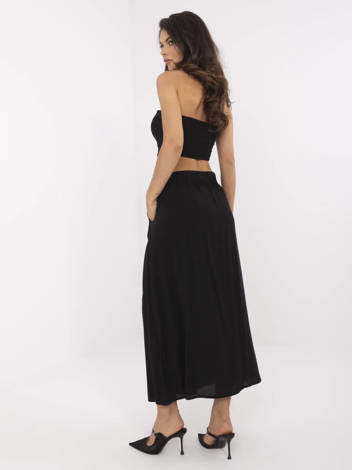 Elegancka czarna midi spódnica
