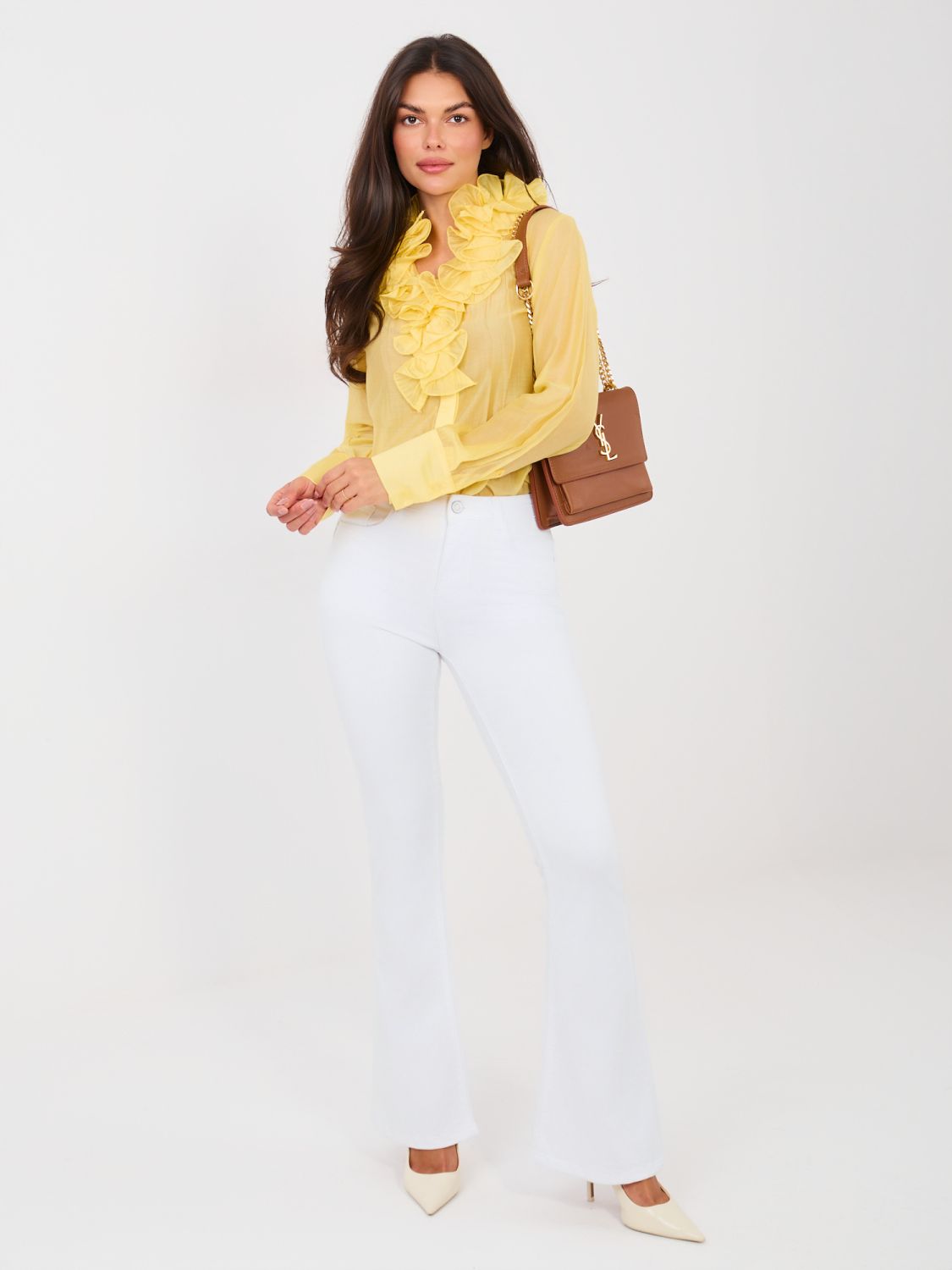 Białe szerokie jeansy z wysokim stanem