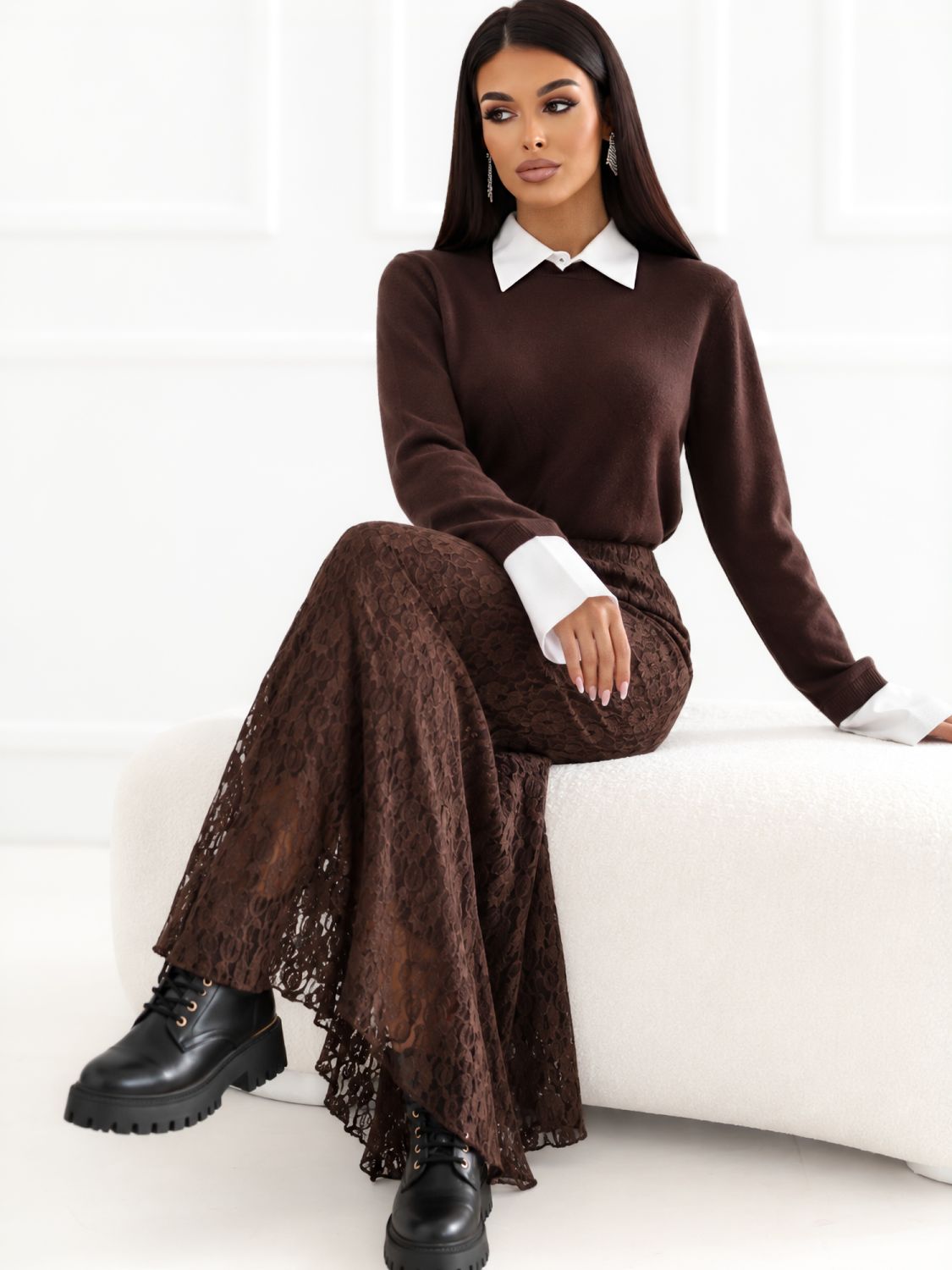Elegancki brązowy sweter polo