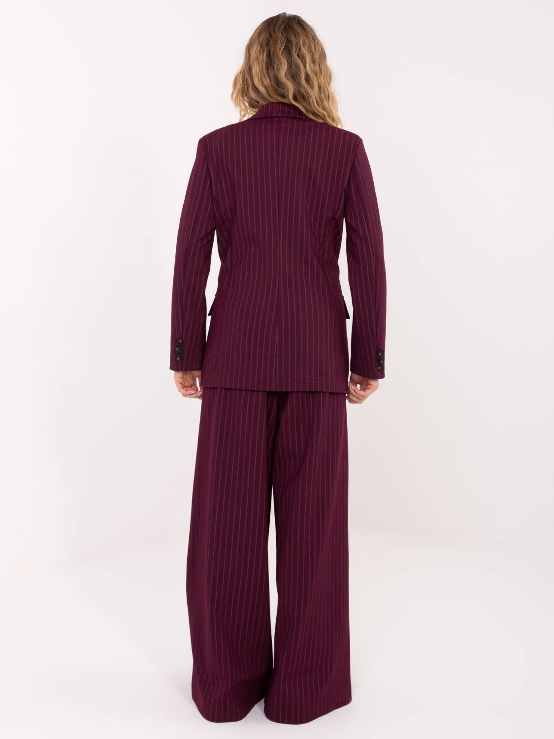 Bordowa elegancka marynarka w paski