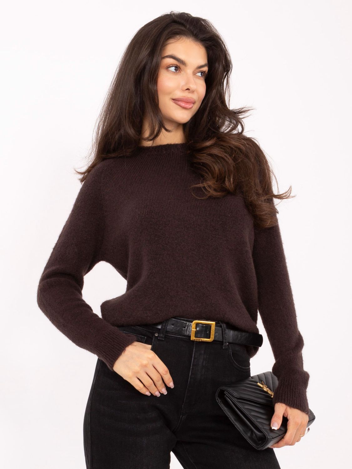 Brązowy sweter z alpaki z okrągłym dekoltem