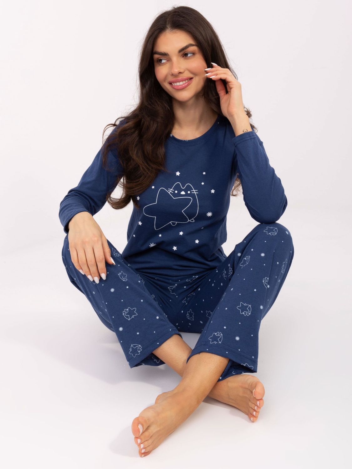 Damska piżama z długim rękawem w ciemnoniebieskim kolorze