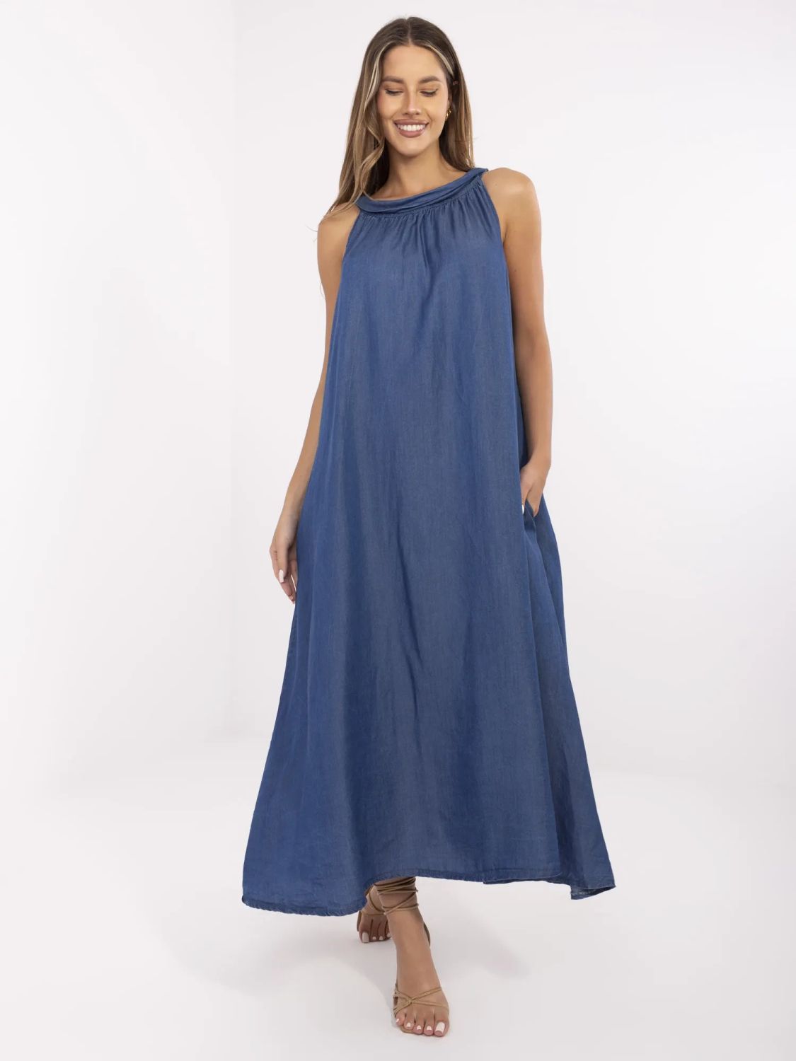Maxi oversize sukienka w ciemnoniebieskim kolorze