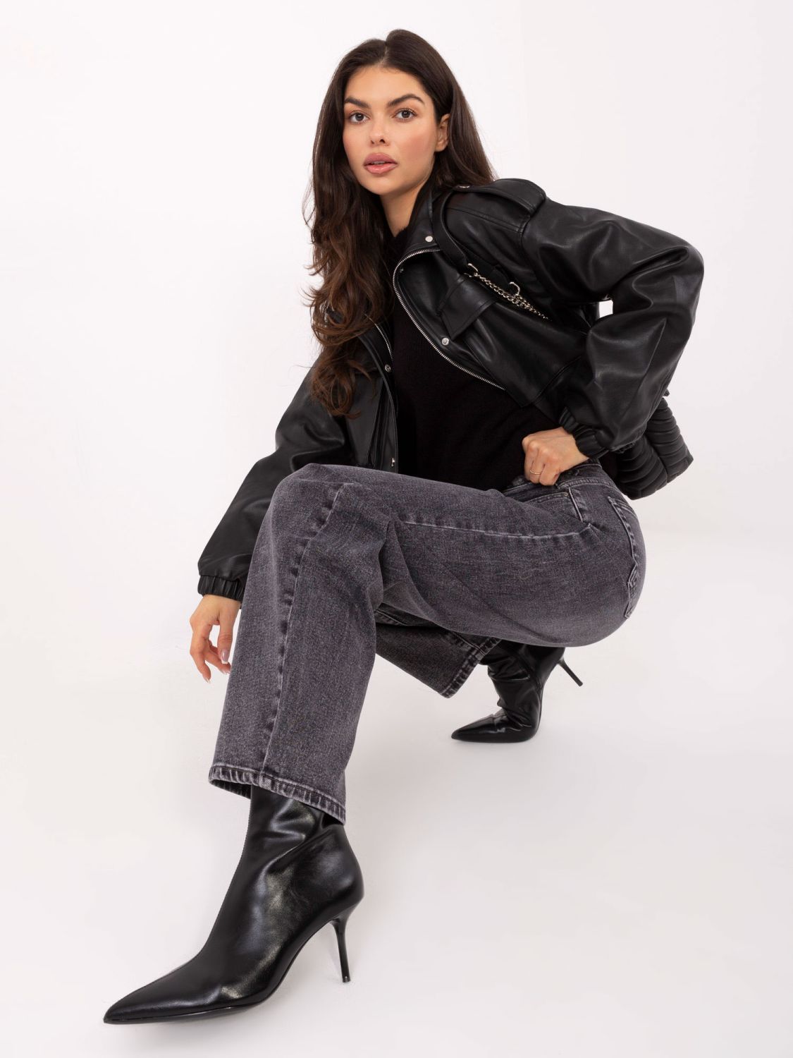 Damskie ciemnoszare jeansy balloon fit