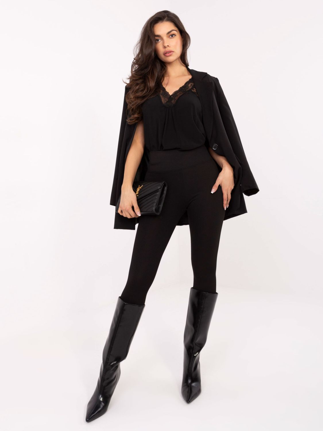 Czarne prążkowane legginsy z wysokim stanem