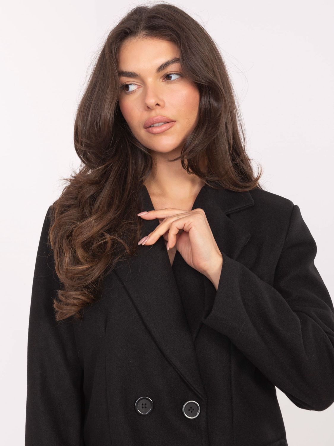 Krótki elegancki płaszcz przejściowy czarny