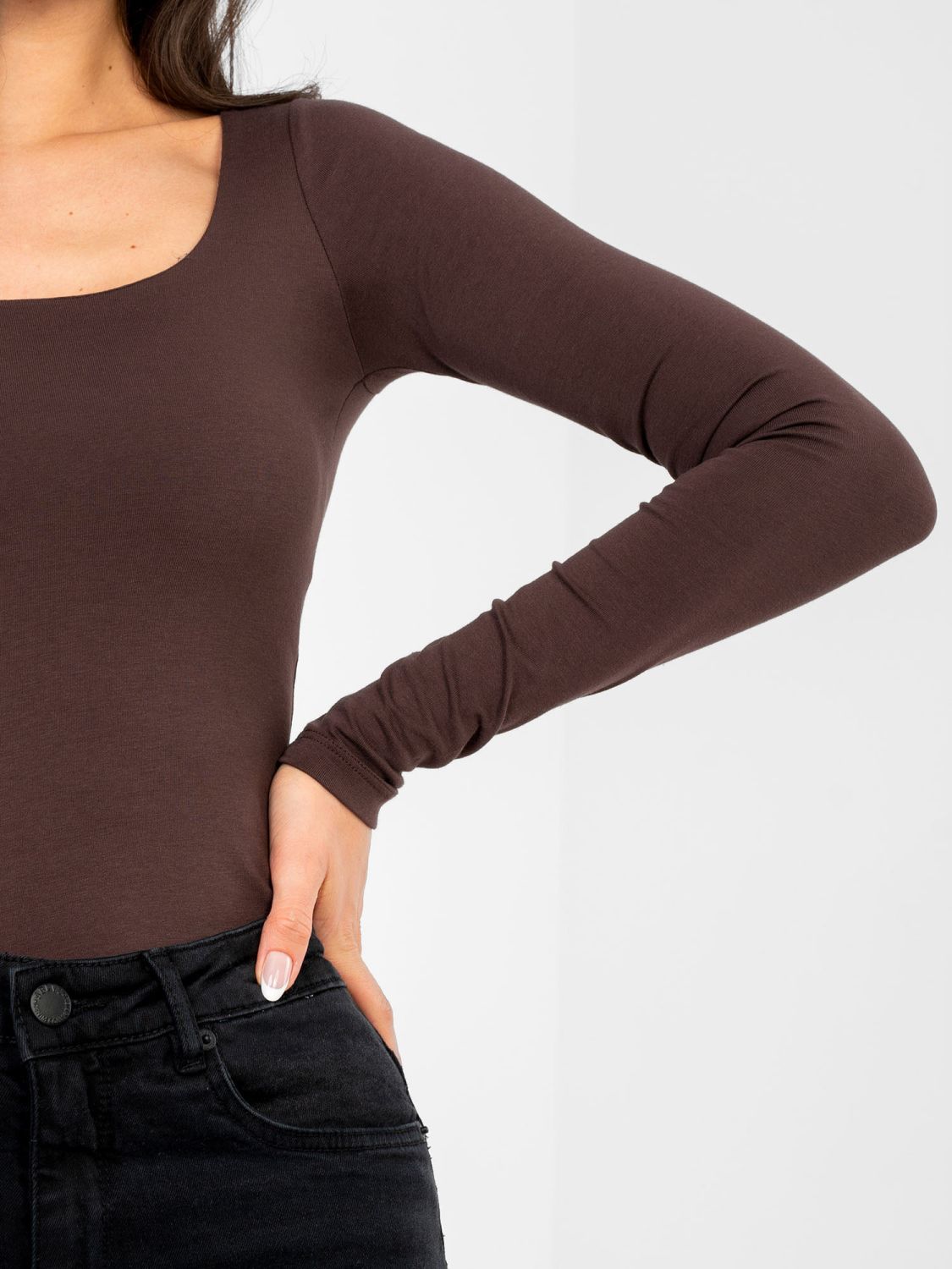 Brązowa bawełniana bluzka z długim rękawem i podszewką