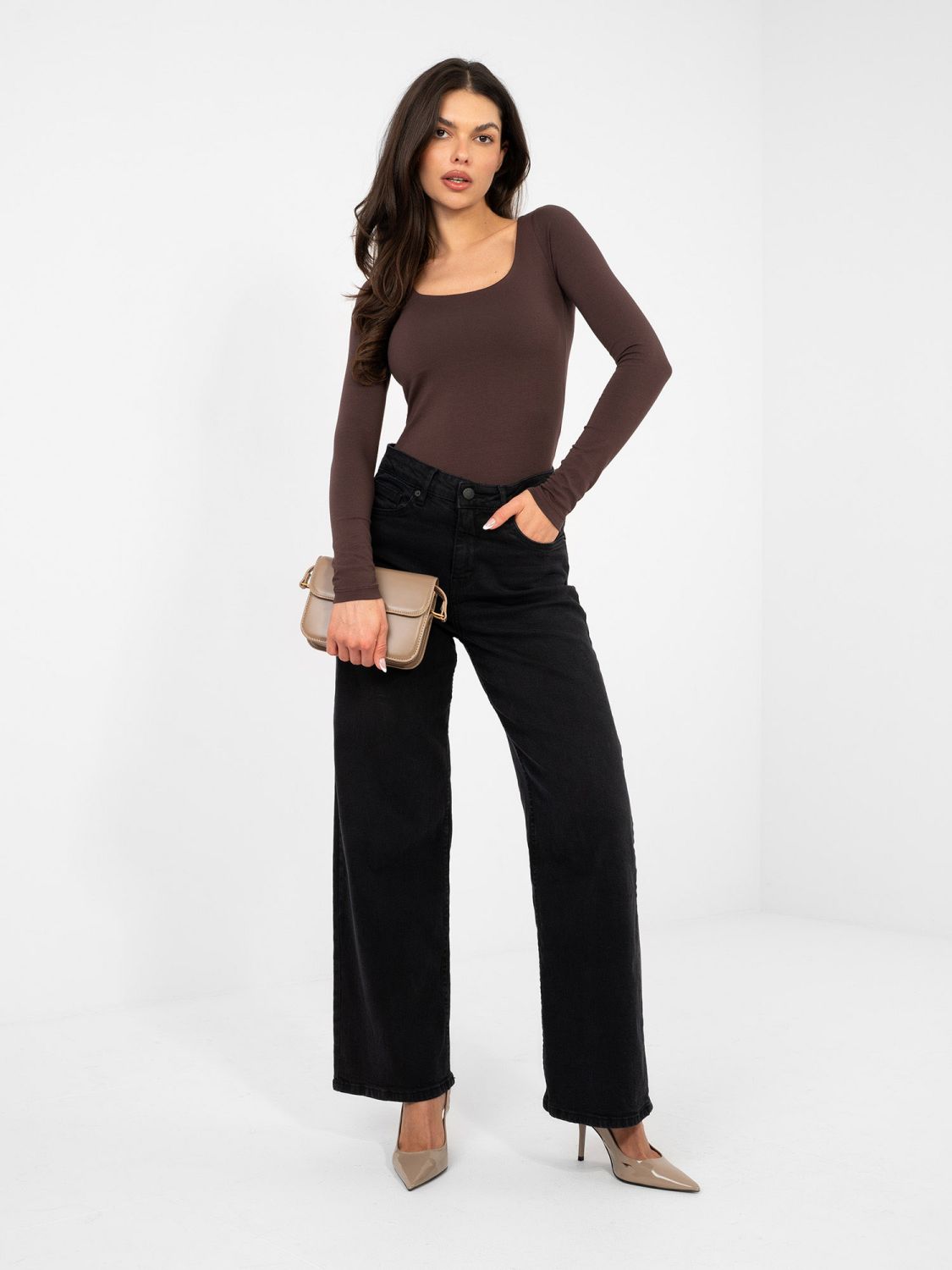 Brązowa bawełniana bluzka z długim rękawem i podszewką