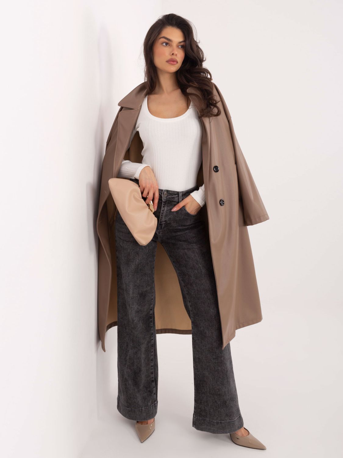 Prążkowane bawełniane body z długim rękawem w kolorze ecru