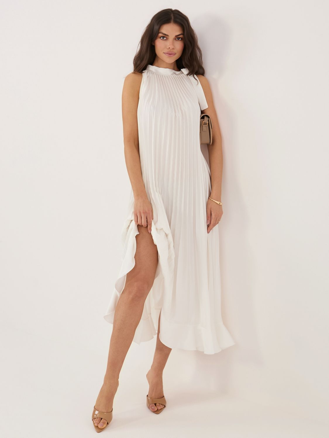 Elegancka sukienka midi z falbaną i wiązaniem, ecru