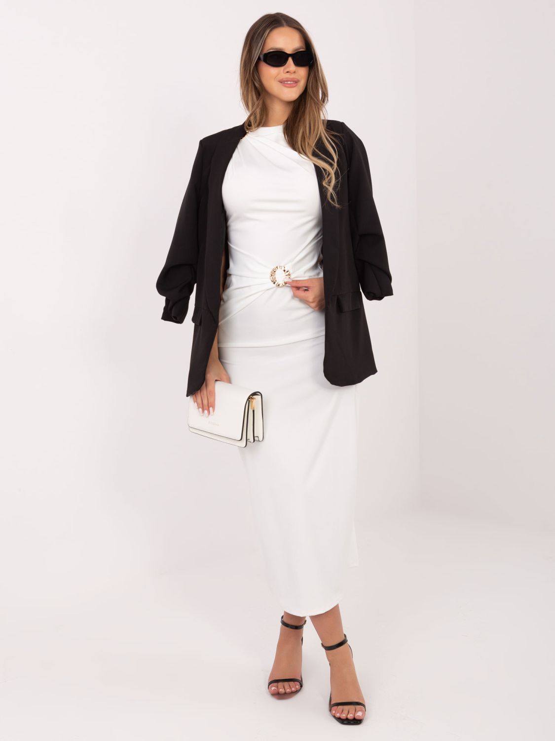 Elegancka sukienka midi z dekoltem wodą, ecru