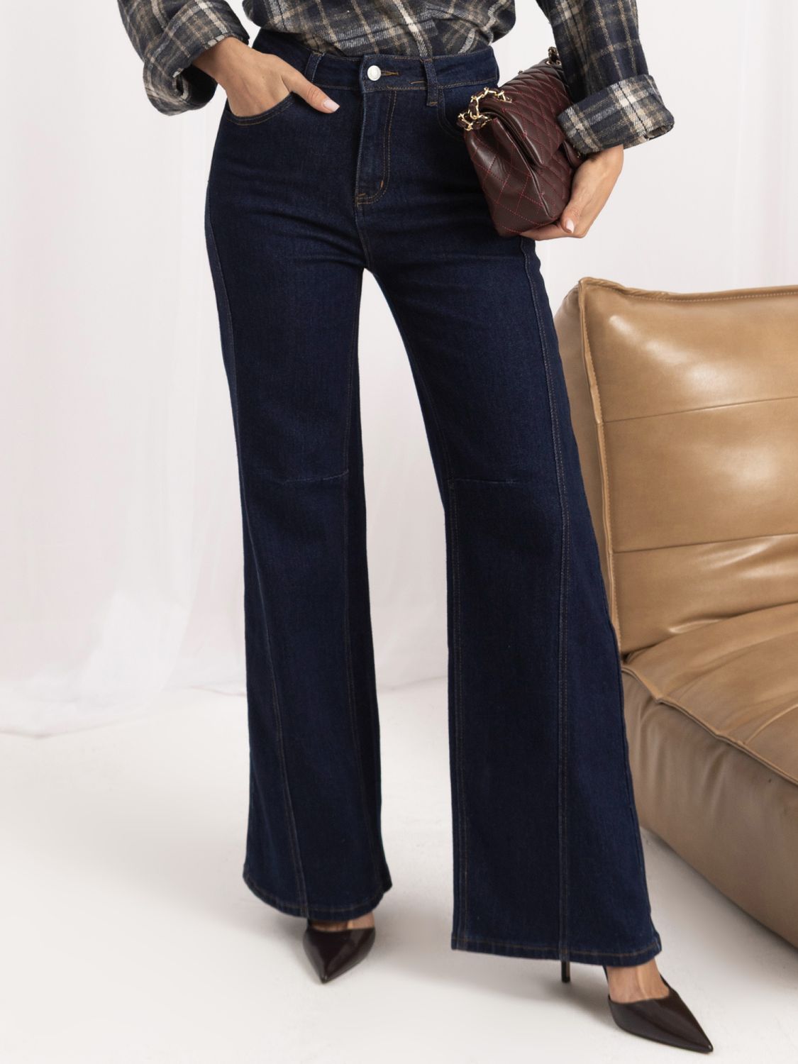 Granatowe jeansy wide leg z wysokim stanem