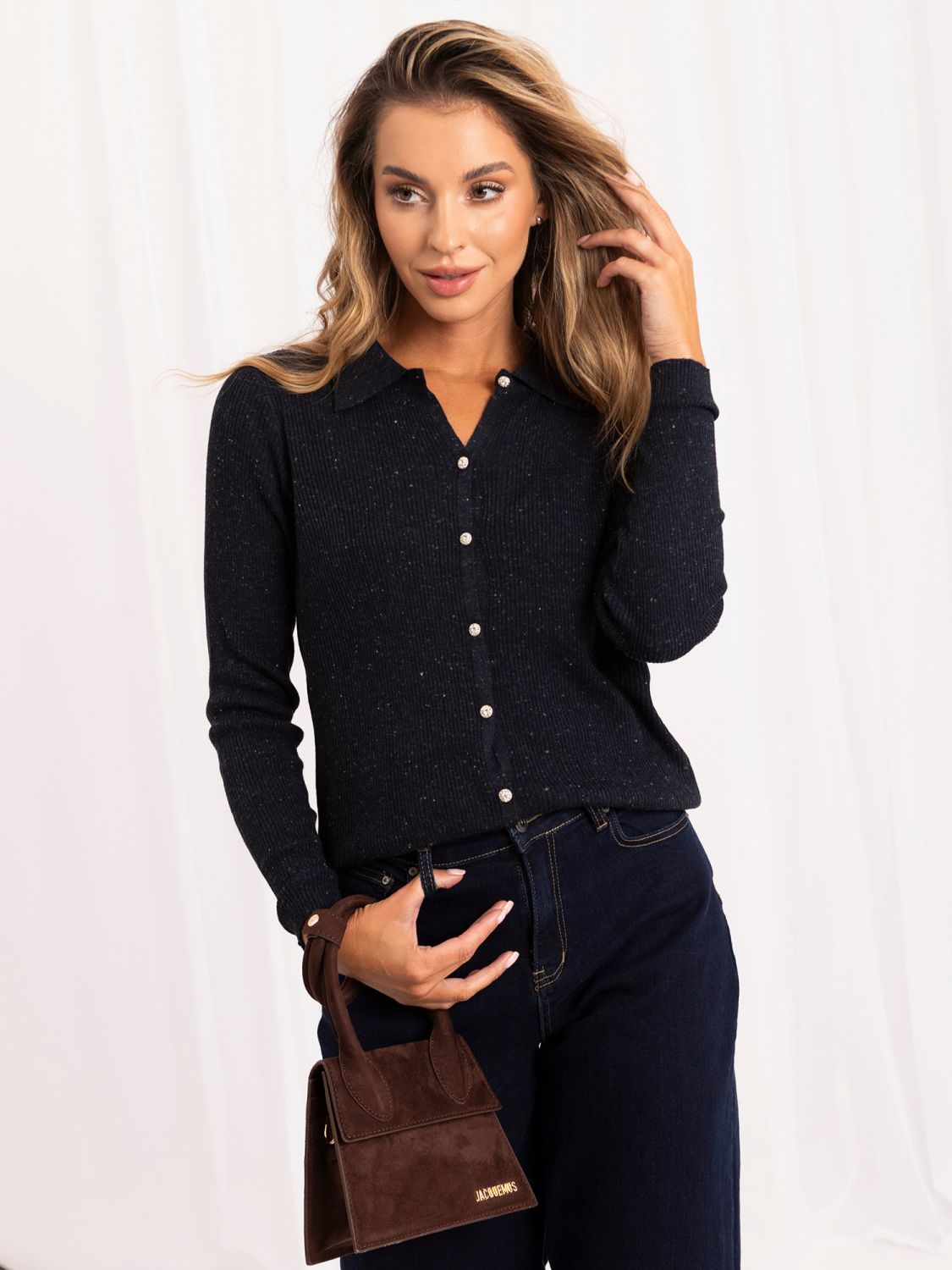Elegancki granatowy sweter polo z kołnierzykiem