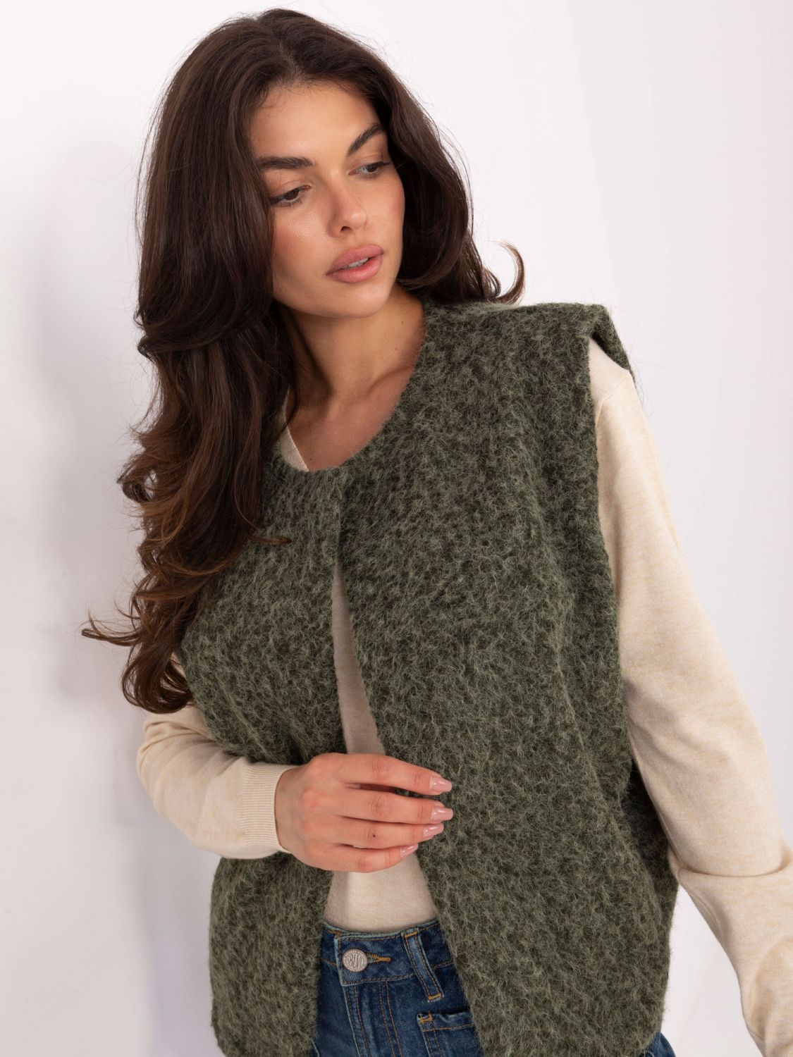 Stylowa khaki dzianinowa kamizelka z kieszeniami