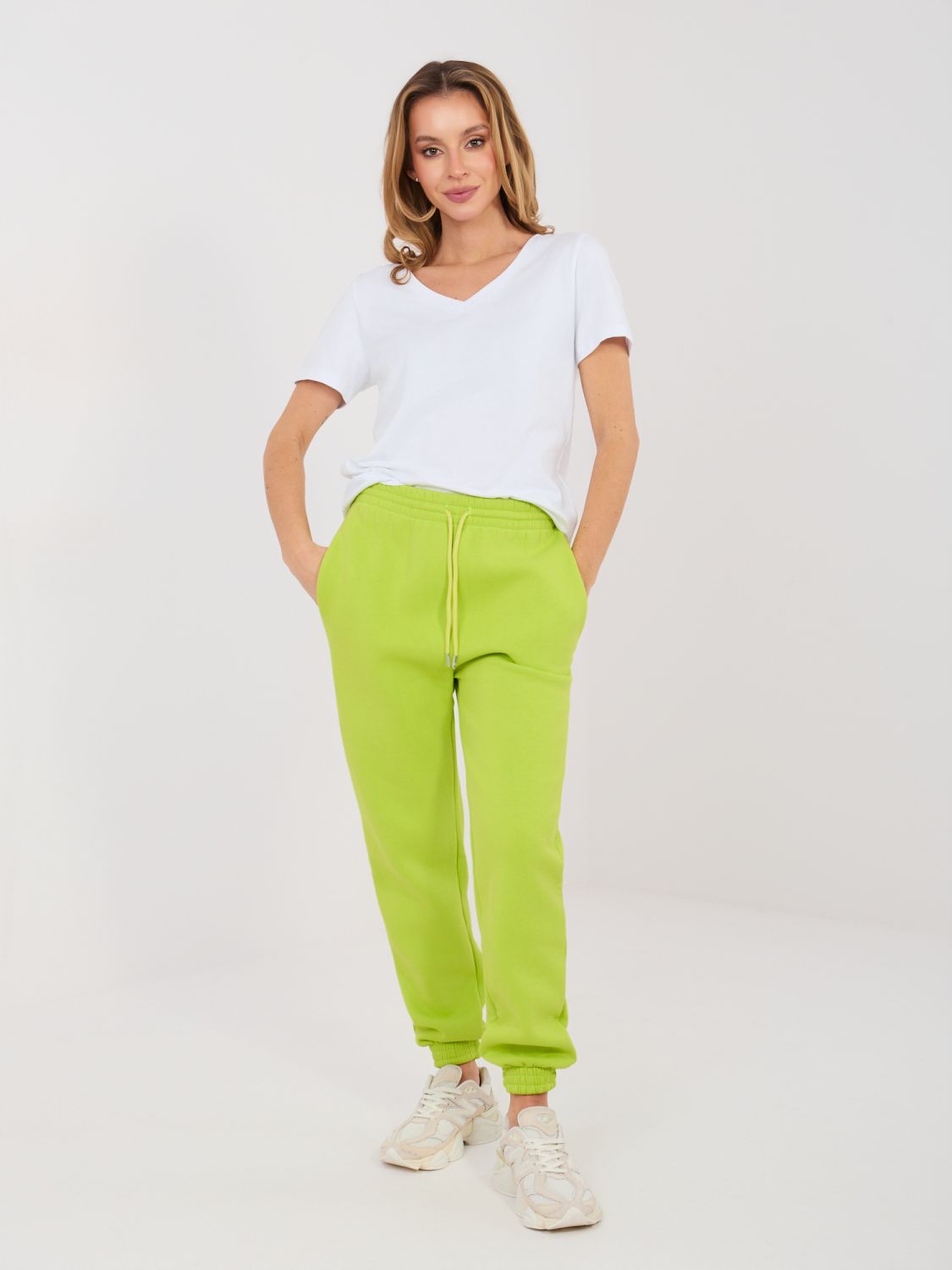 Limonkowe damskie spodnie dresowe joggery z wysokim stanem