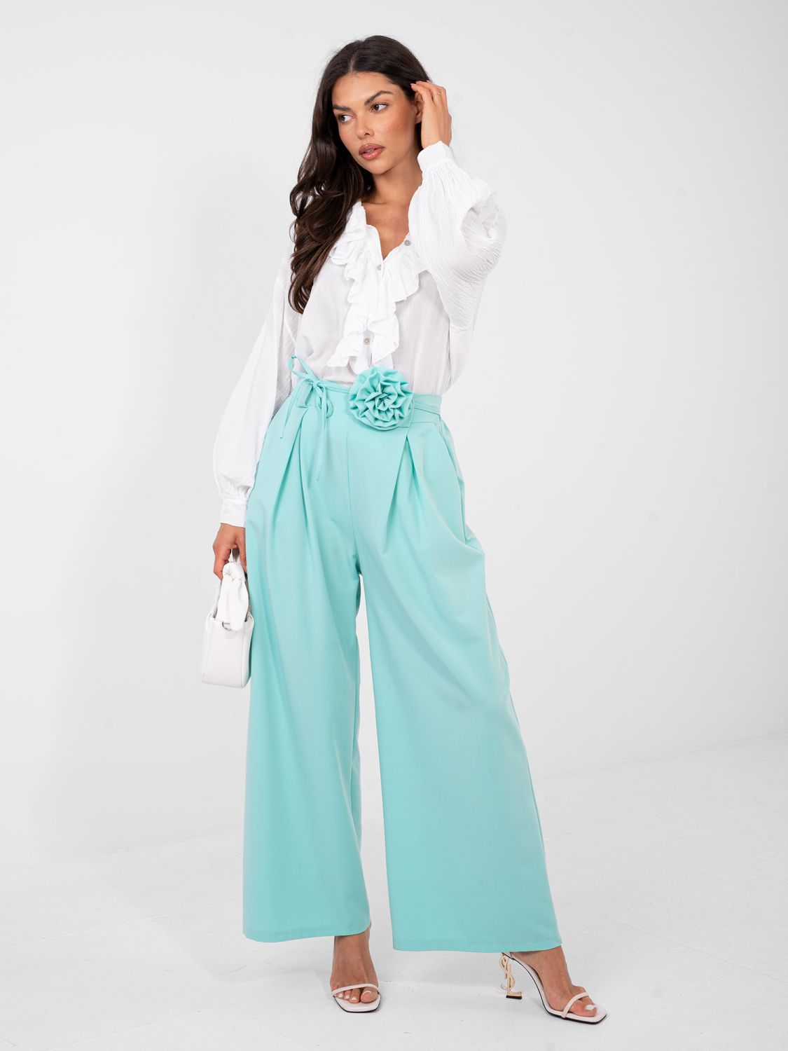Eleganckie szerokie spodnie w miętowym kolorze