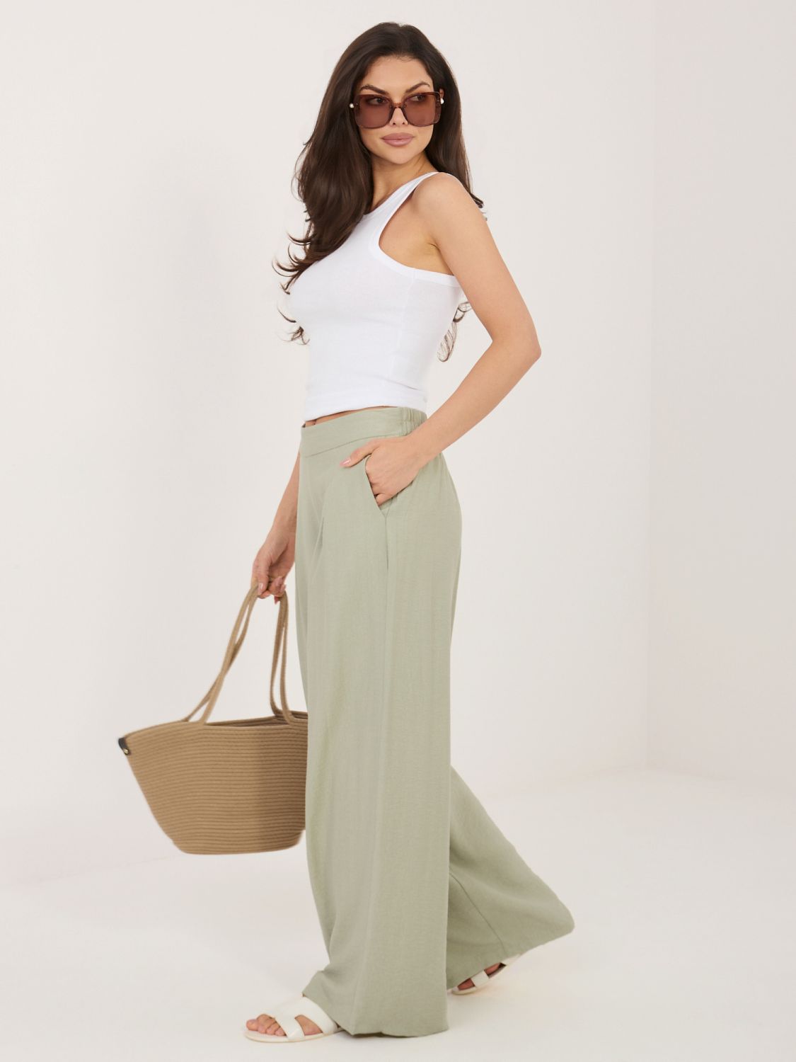 Pistacjowe spodnie palazzo z wiskozy