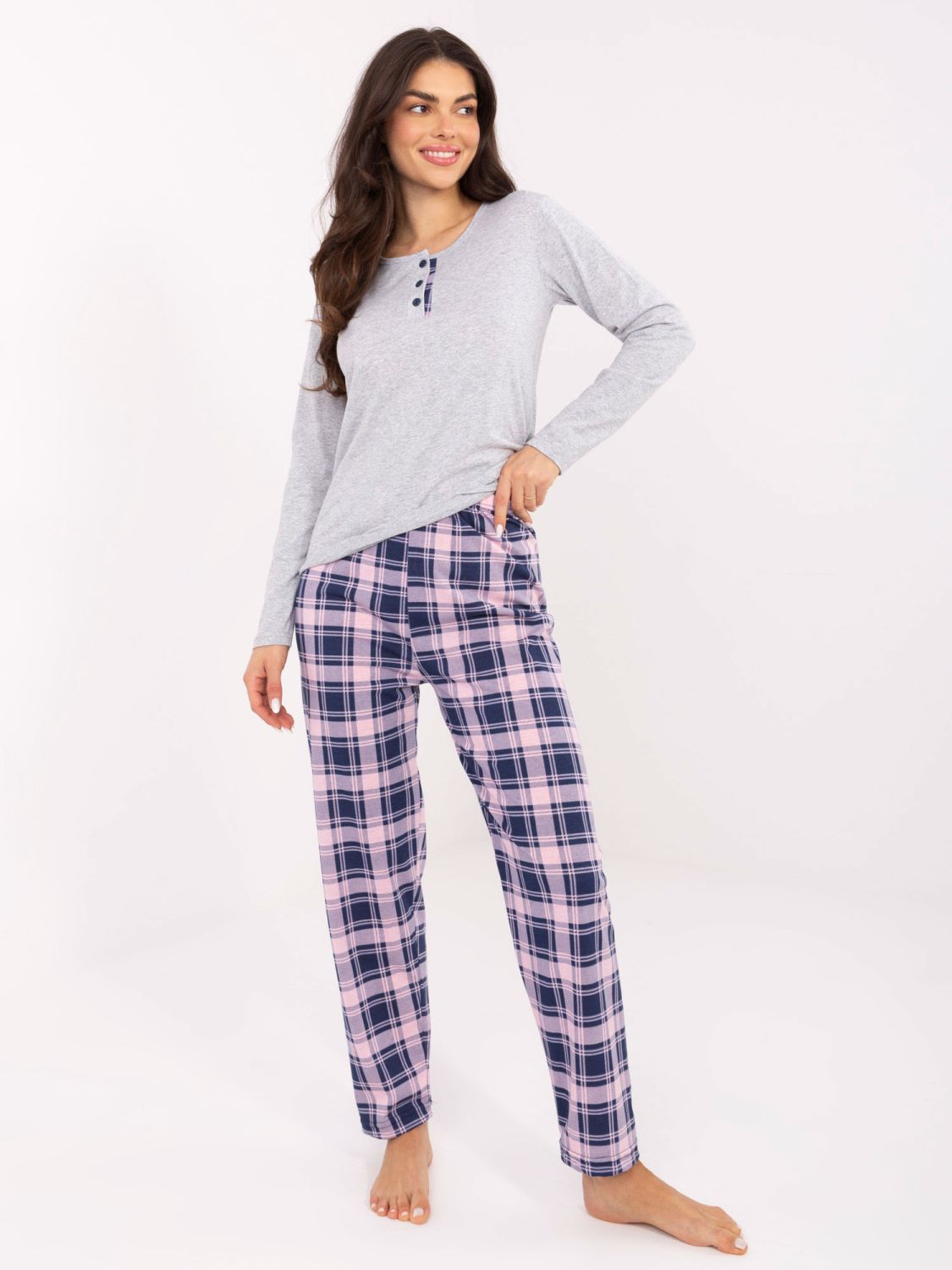 Damska szara piżama w kratkę z guzikami