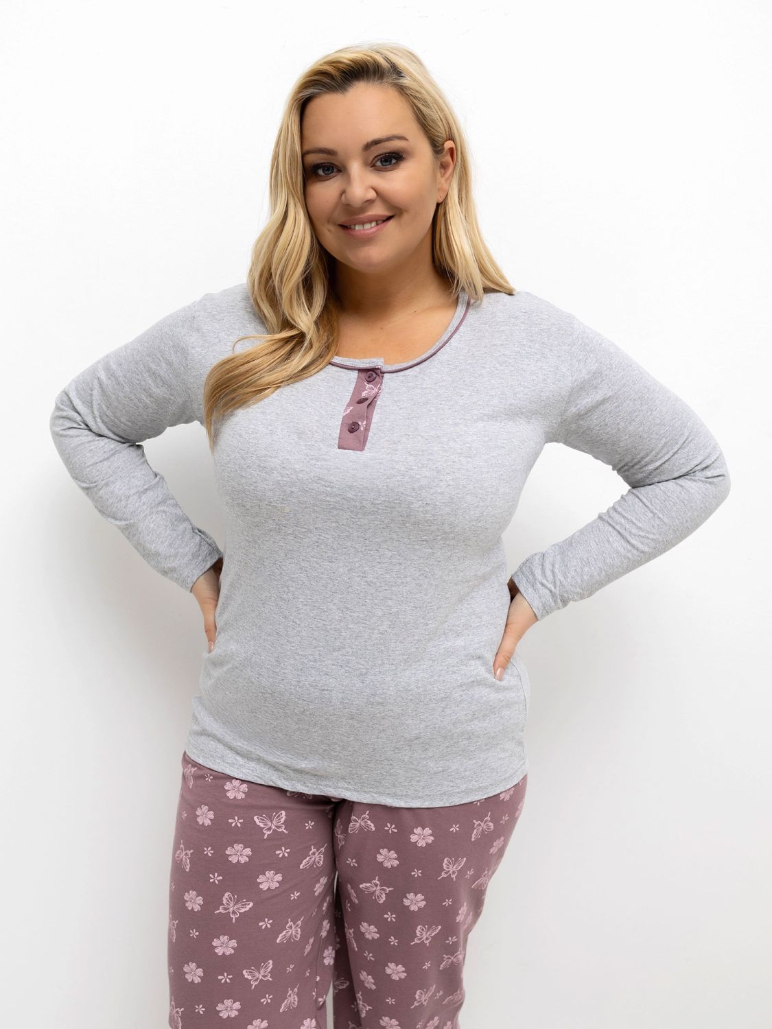 Damska szara piżama z kwiatowym nadrukiem