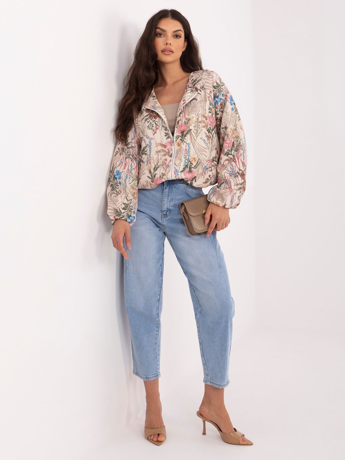 Zielona bomberka w kwiaty z podszewką