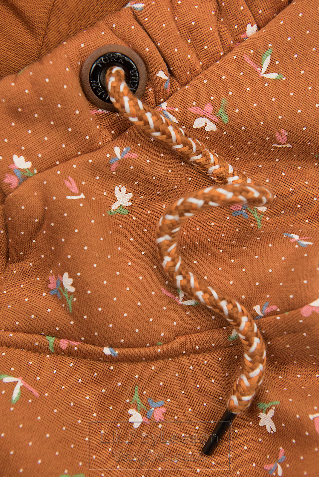 Tycjanowa bluza z kwiatkowanym wzorem