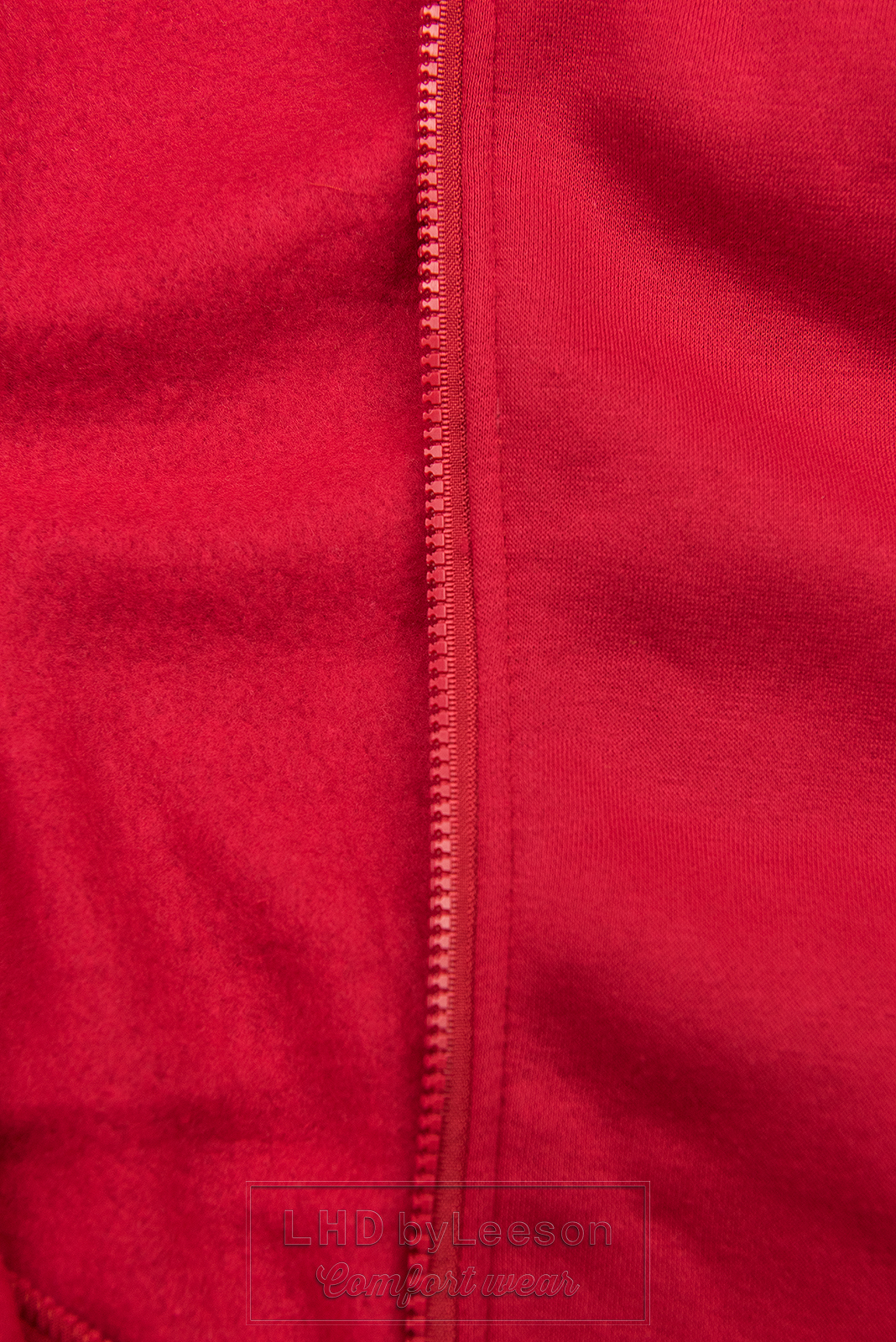 Czerwona długa bluza z kapturem