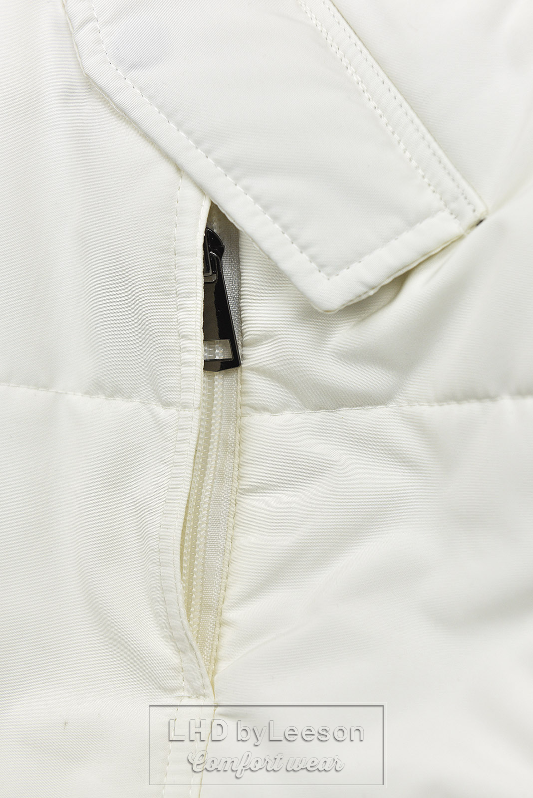 Kremowo-biała kurtka zimowa z szarym pluszem