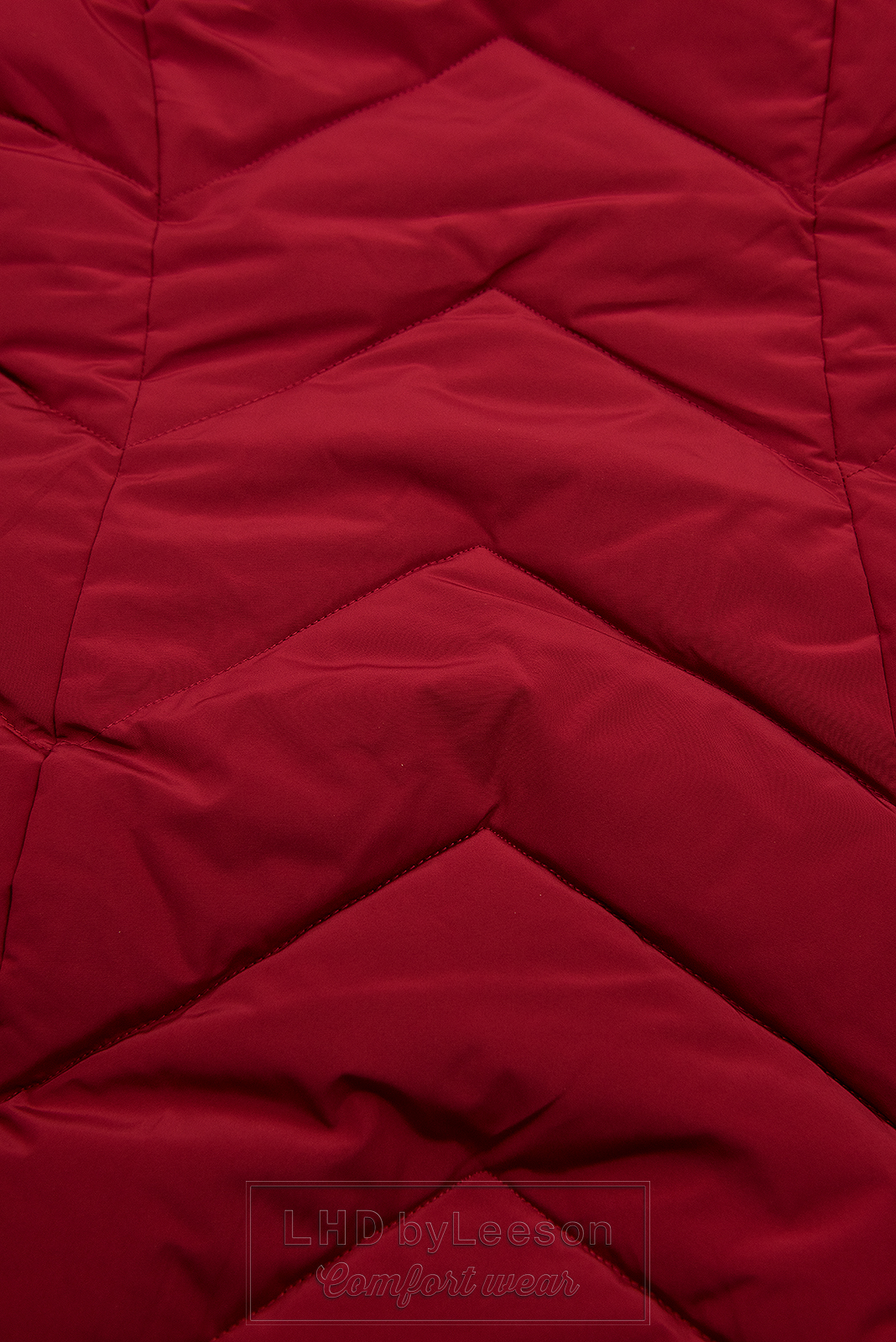 Winowo-czerwona pikowana kurtka zimowa z odpinaną kapturem