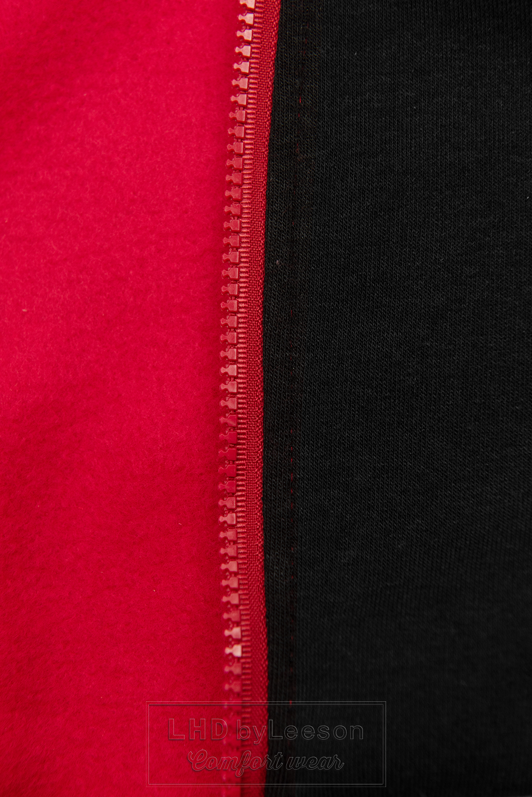 Komplet dresowy z wzorzystym kapturem czerwony/czarny