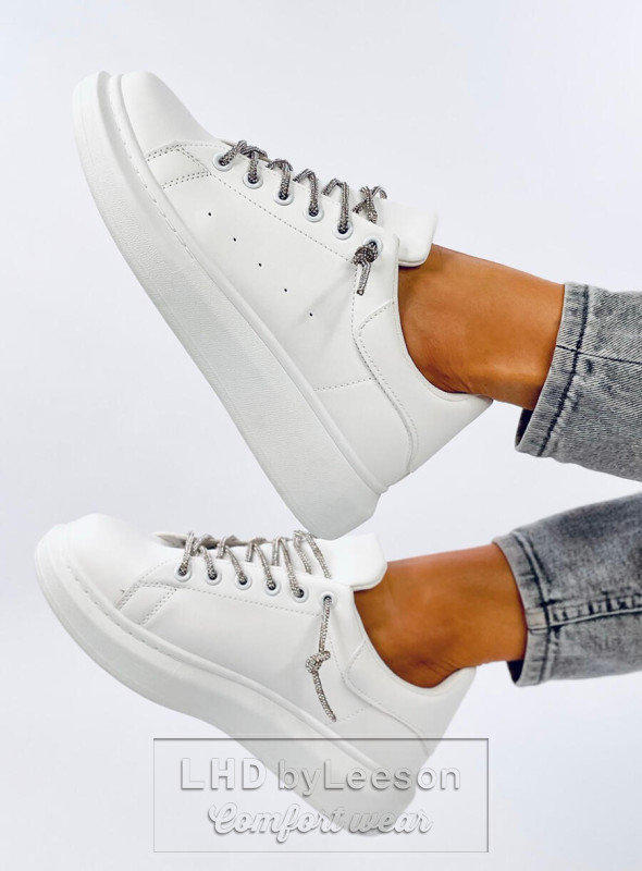 Sneakersy z kryształkowymi sznurówkami WHITE