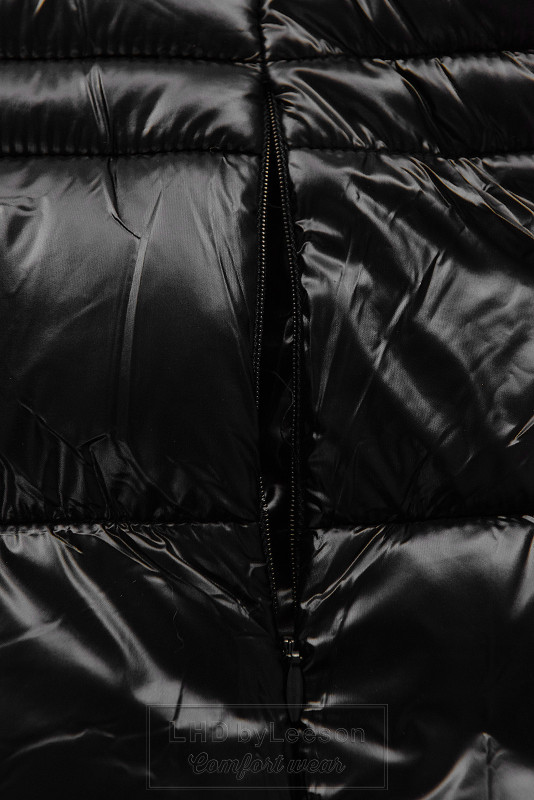 Czarna błyszcząca pikowana kurtka z kapturem