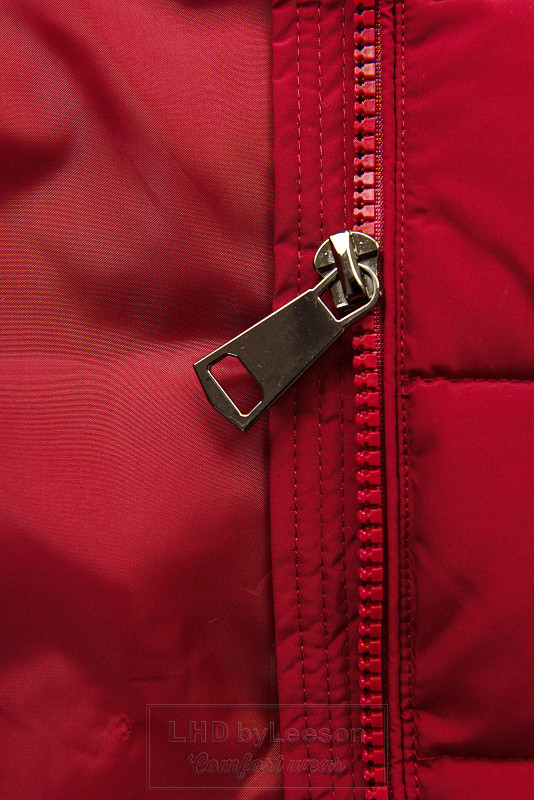 Winowo-czerwona pikowana  zimowa kurtka z futerkiem