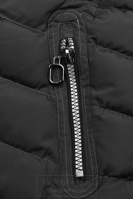 Zimowa pikowana kurtka z kapturem czarna