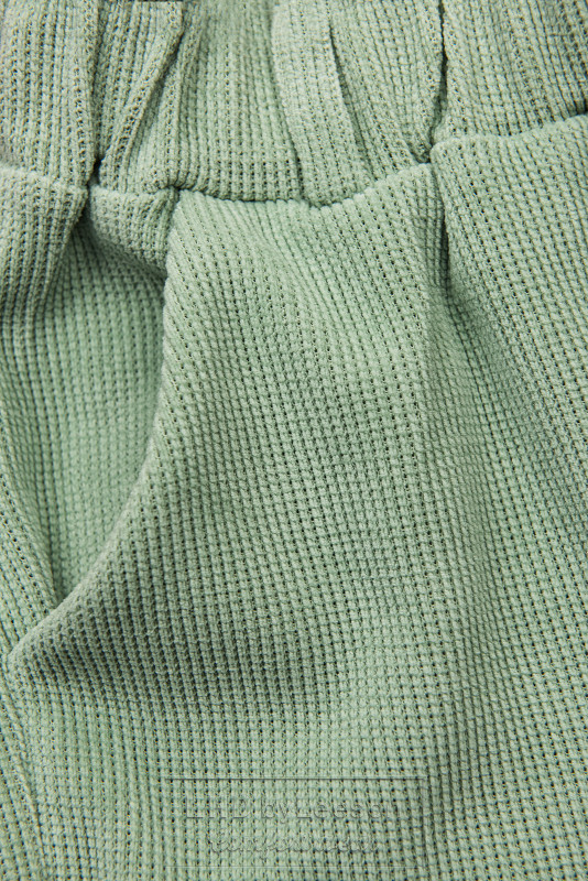 Jasnozielone wygodne spodnie z gumą w pasie