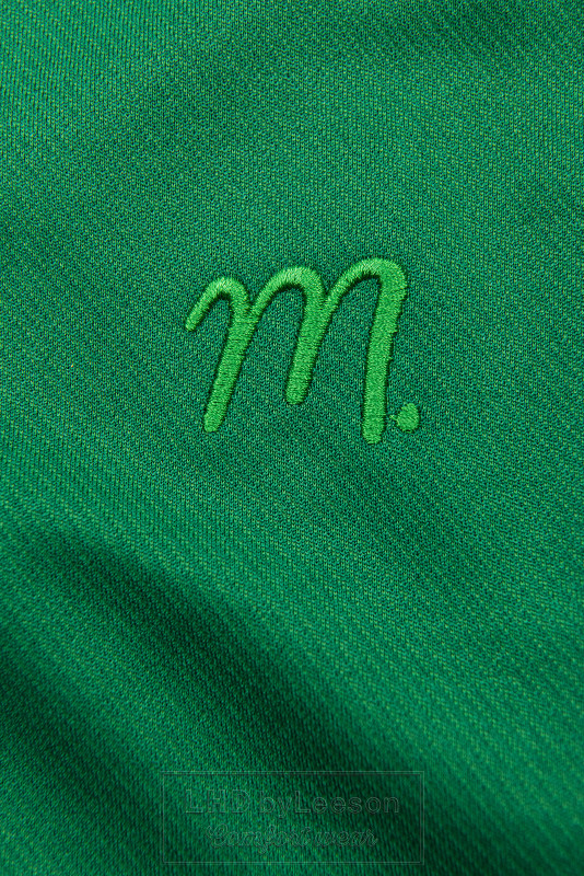 Zielone sportowe spodnie z kieszeniami