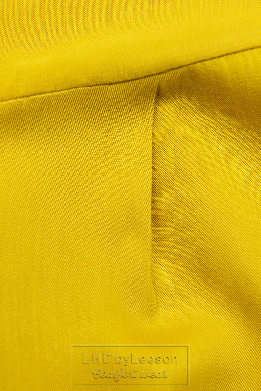 Kombinezon w kolorze żółtym